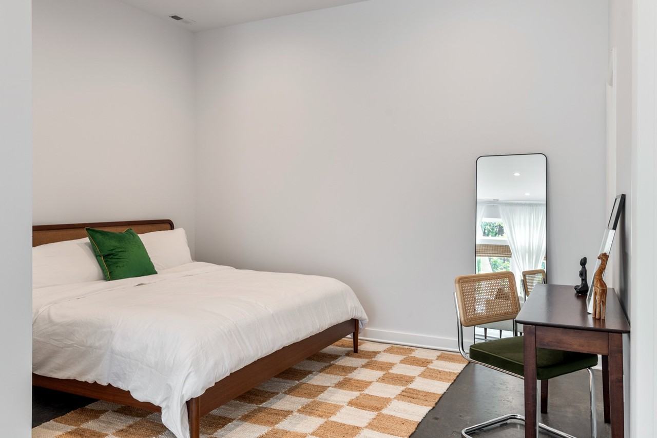 4451 Se Division St #4451 - Photo 2 of 18