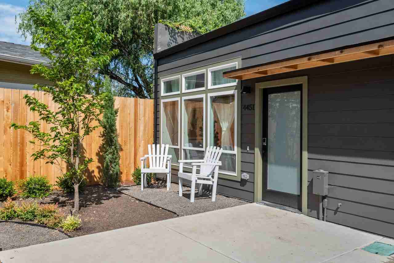 4451 Se Division St #4451 - Photo 3 of 18