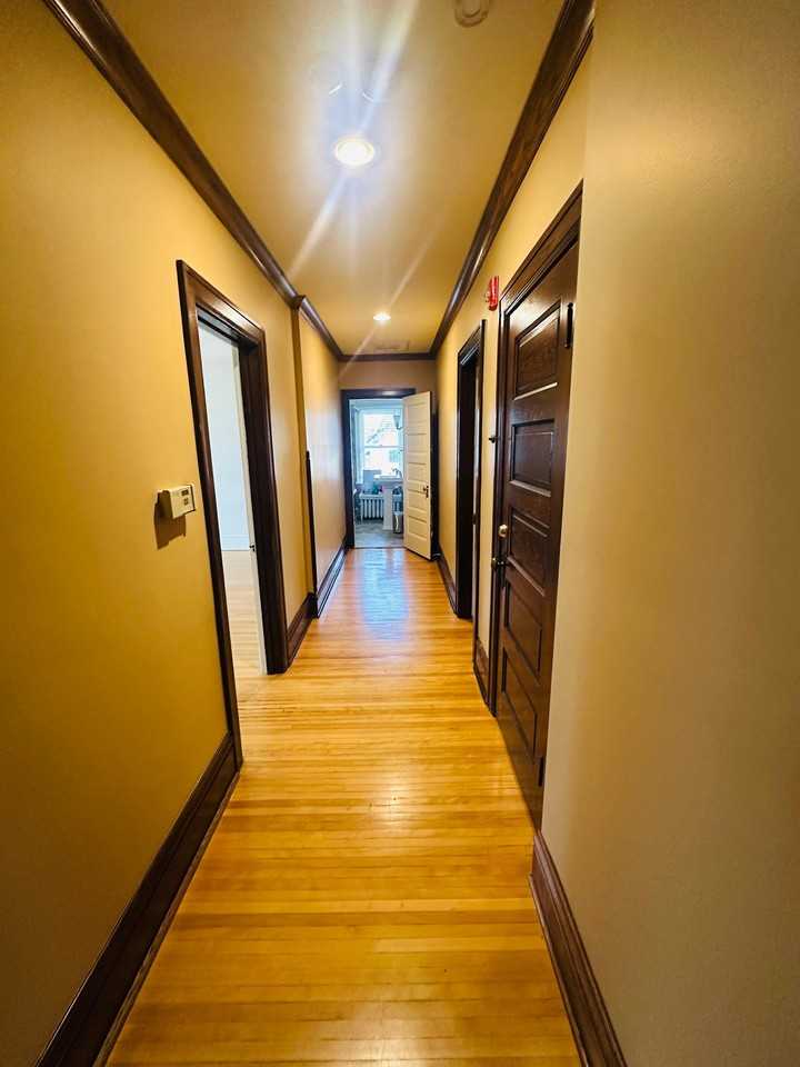 113 N Batavia Ave #1-2 - Photo 6 of 10