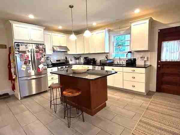 35 Oakland Rd #1 - Photo 7 of 14