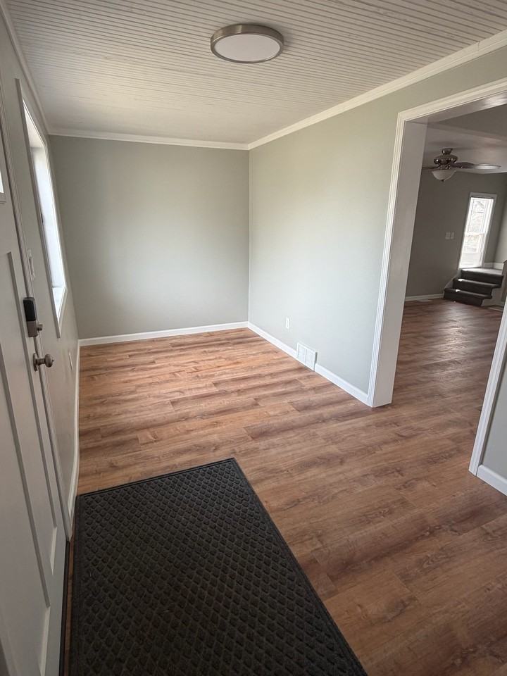 28 Quinn Rd - Photo 6 of 12