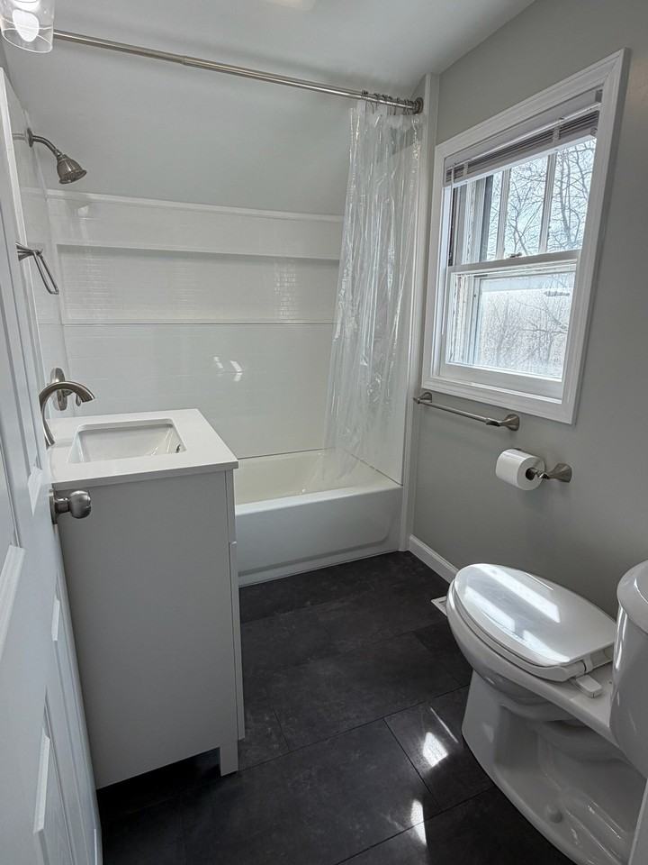 28 Quinn Rd - Photo 7 of 12