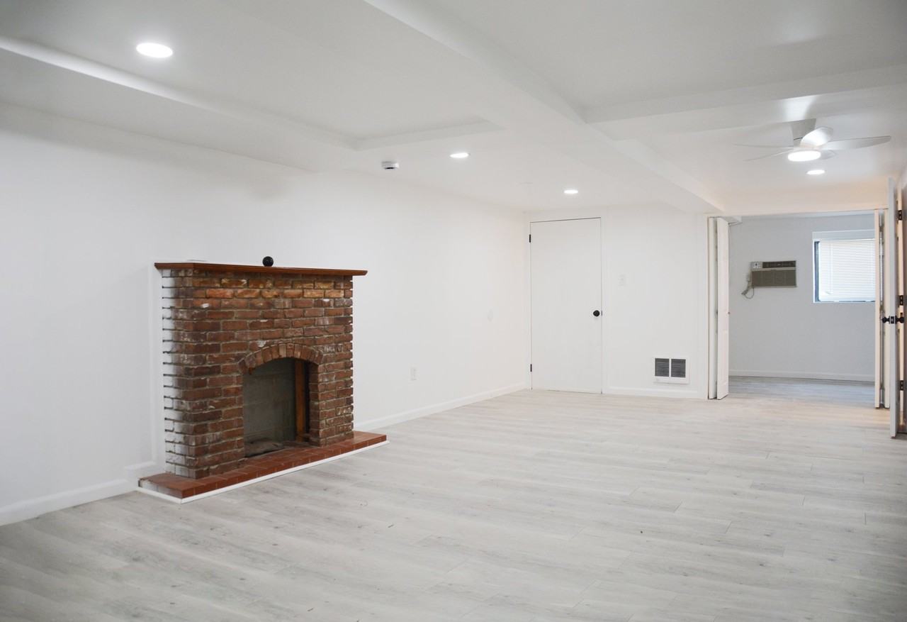 2350 Baldwin Ave #1B - Photo 7 of 7