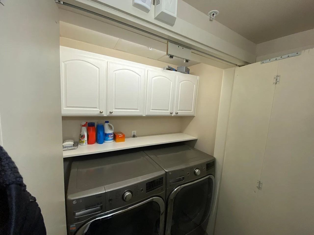 300 Columbia Point Dr #D101 - Photo 6 of 15