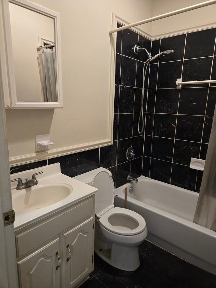 2339 Eutaw Pl #1 - Photo 5 of 9