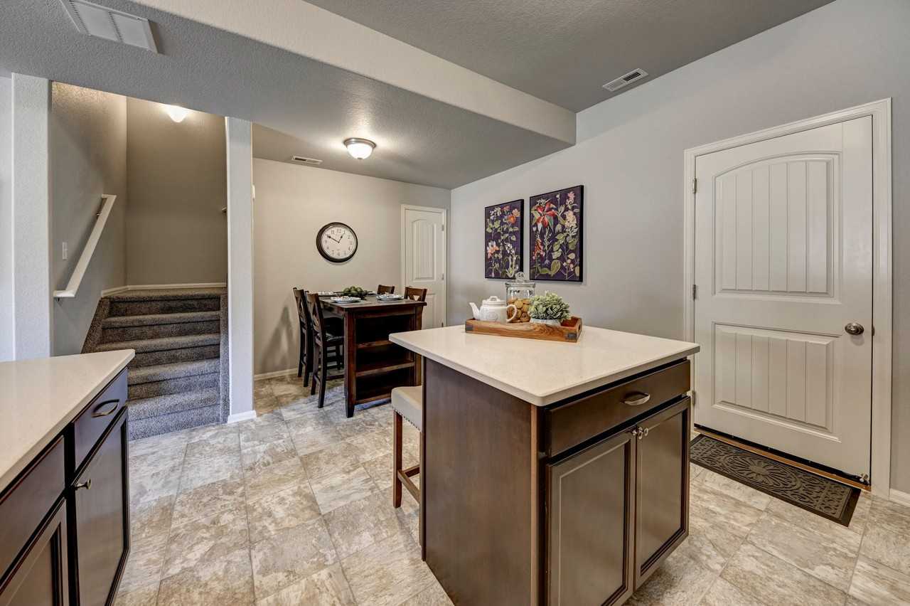 7604 Sand Lake Hts - Photo 6 of 19