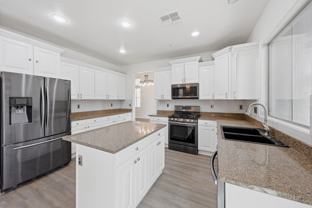 12175 W Chase Ln - Photo 1 of 1