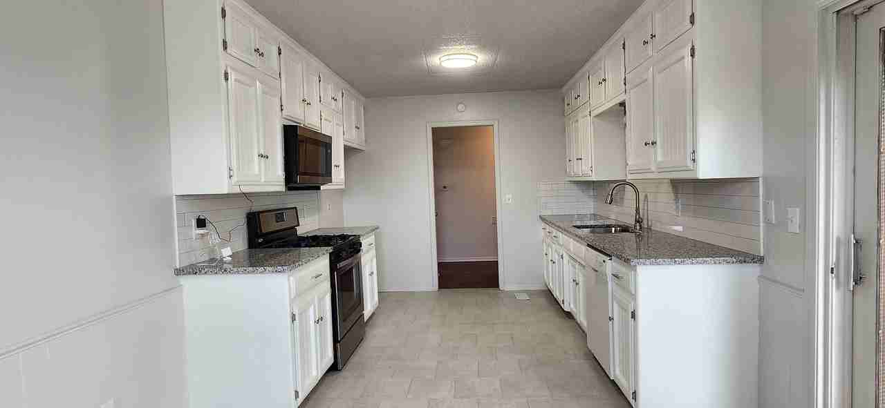 3517 N Glenoaks Dr - Photo 4 of 17