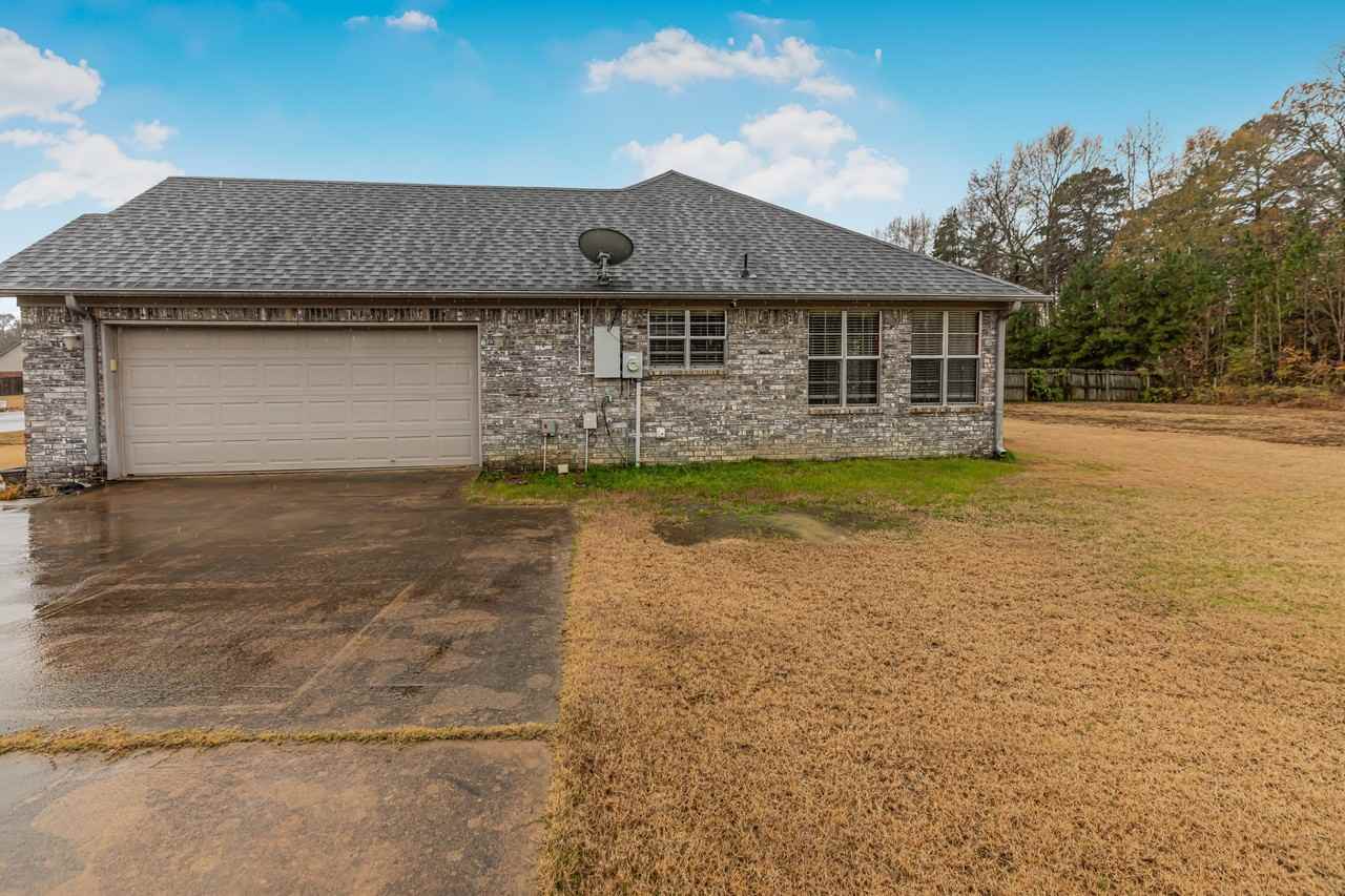 60 Wilhelmina Cove Road #1 - Photo 2 of 4