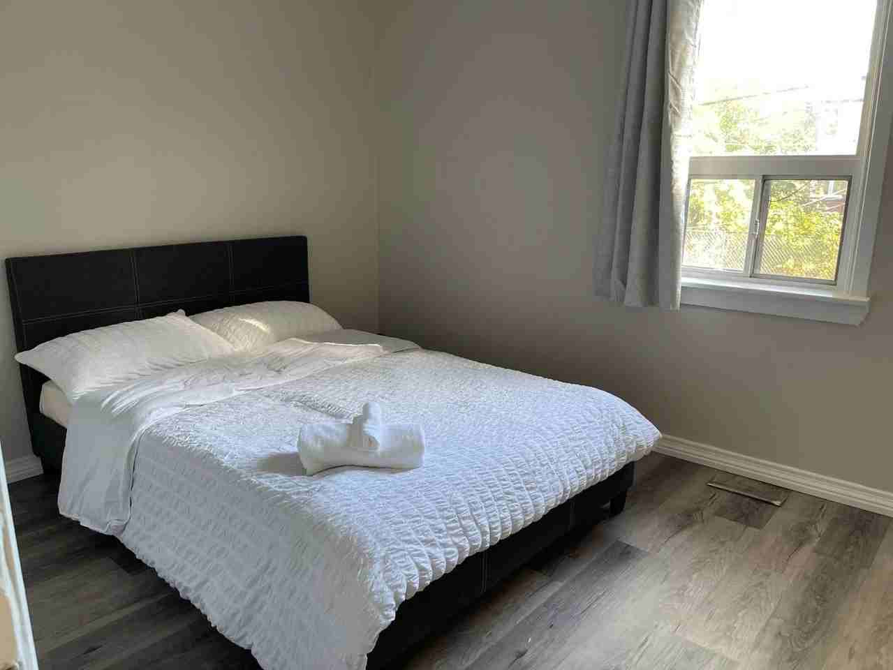 777 Birchmount Rd - Photo 2 of 10