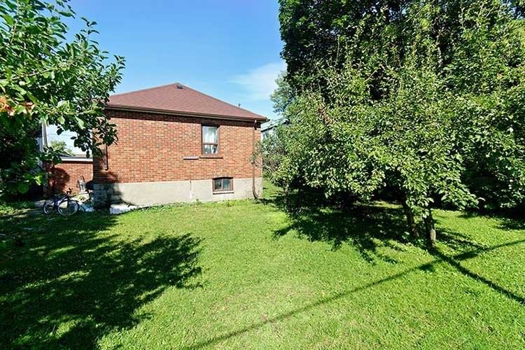 777 Birchmount Rd - Photo 7 of 10