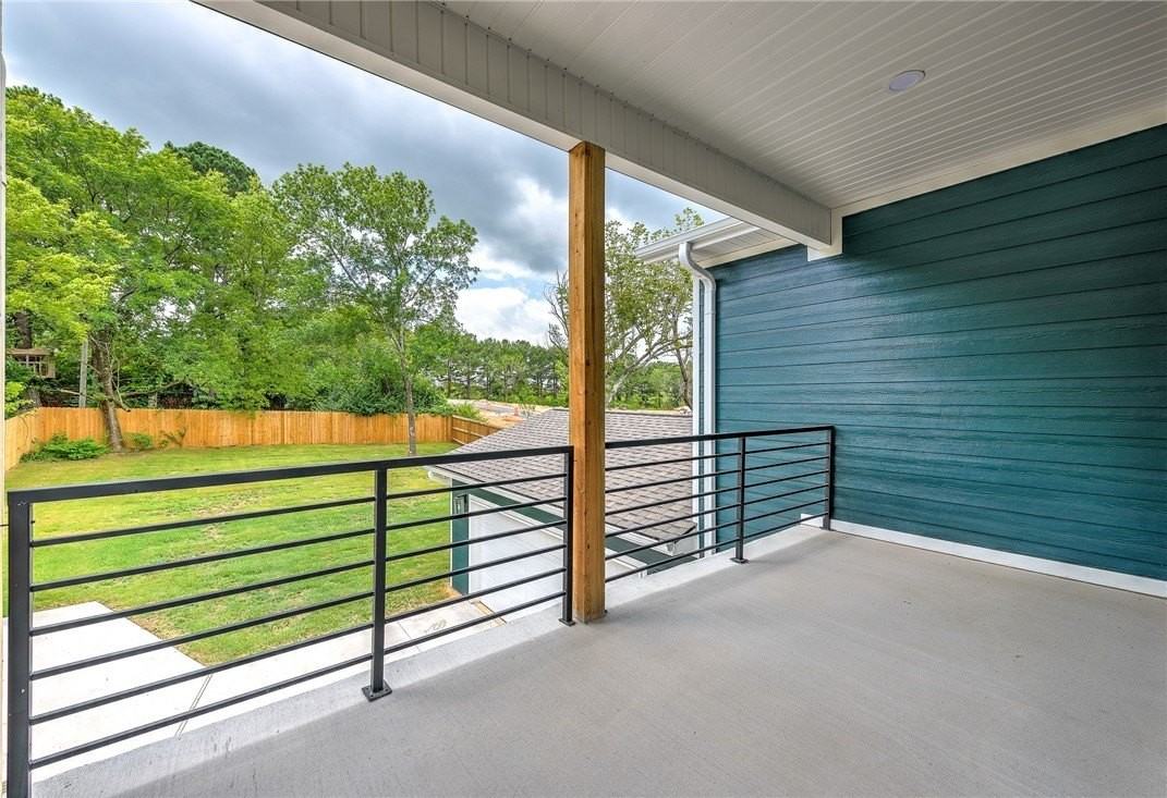 1433 S Duncan Ave - Photo 4 of 50