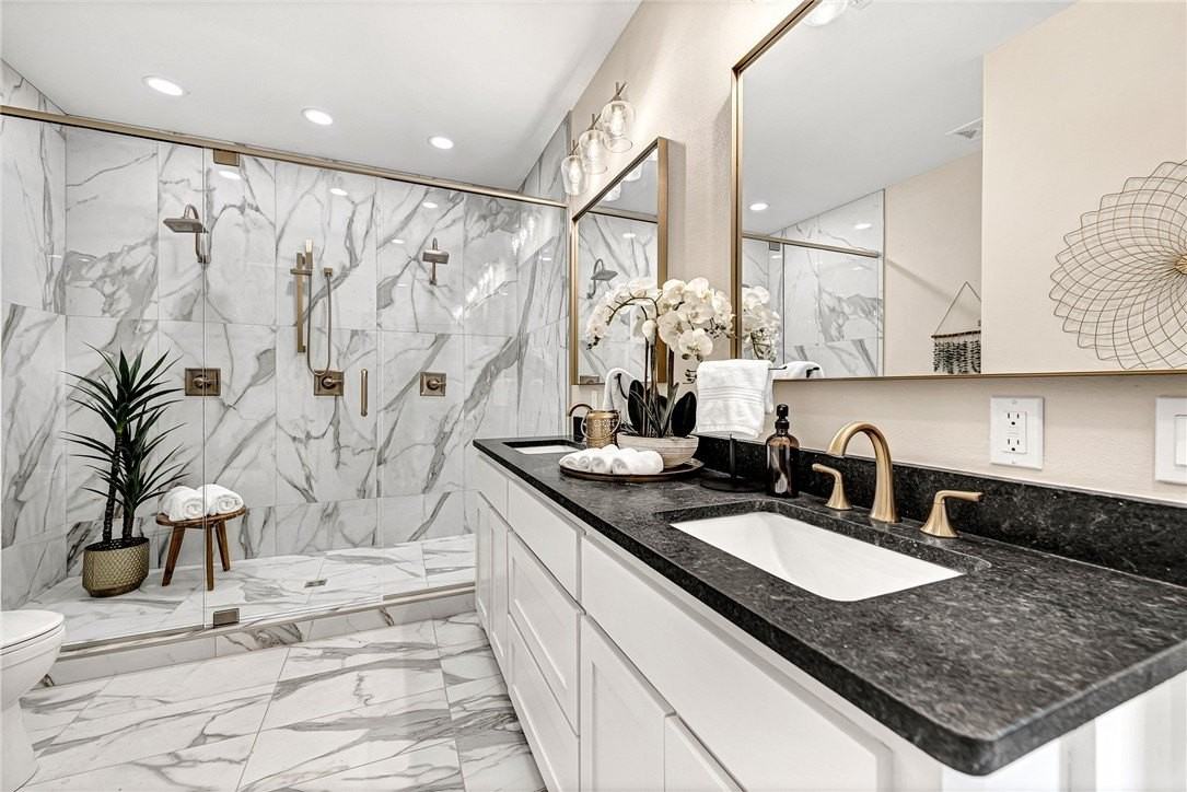 1433 S Duncan Ave - Photo 7 of 50