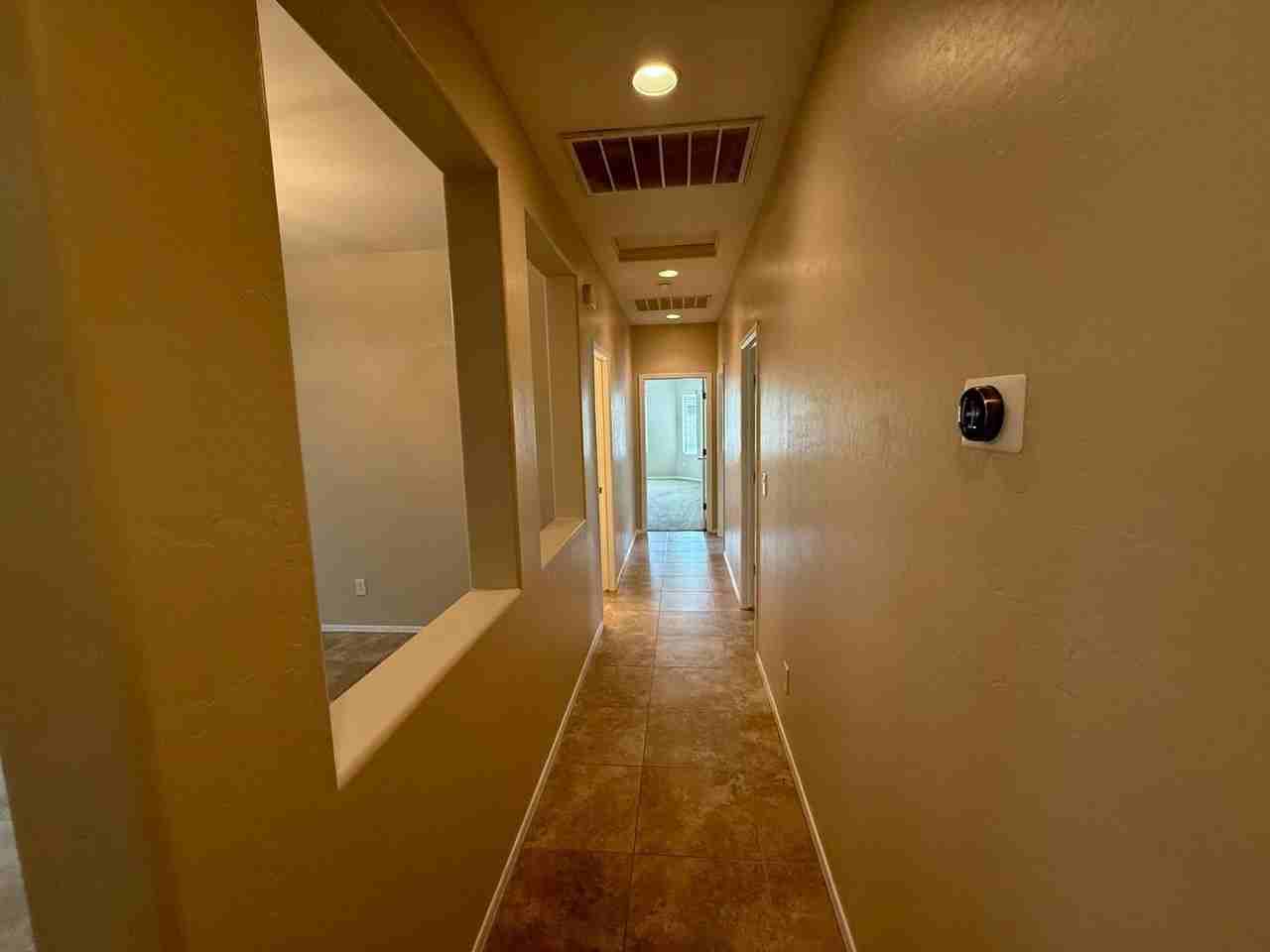 1929 W Black Hill Rd - Photo 4 of 26