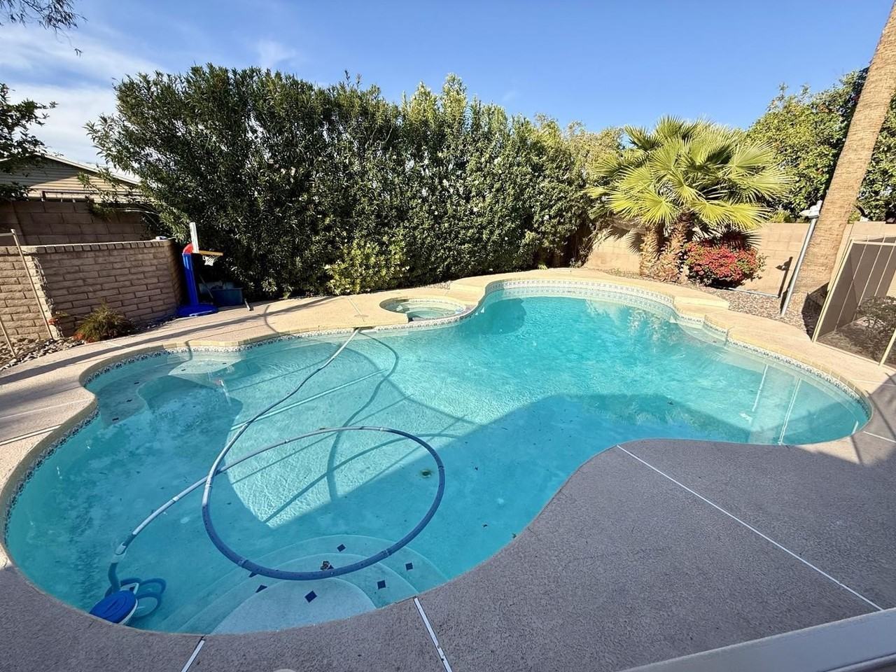 4616 E Pershing Ave - Photo 5 of 16