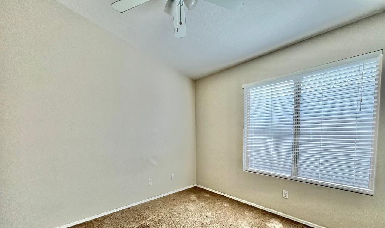 7451 W Potter Dr - Photo 4 of 14