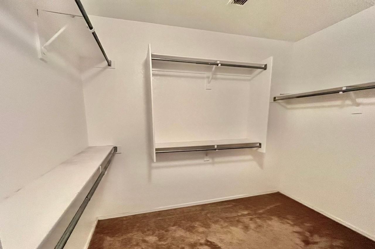 7451 W Potter Dr - Photo 6 of 14