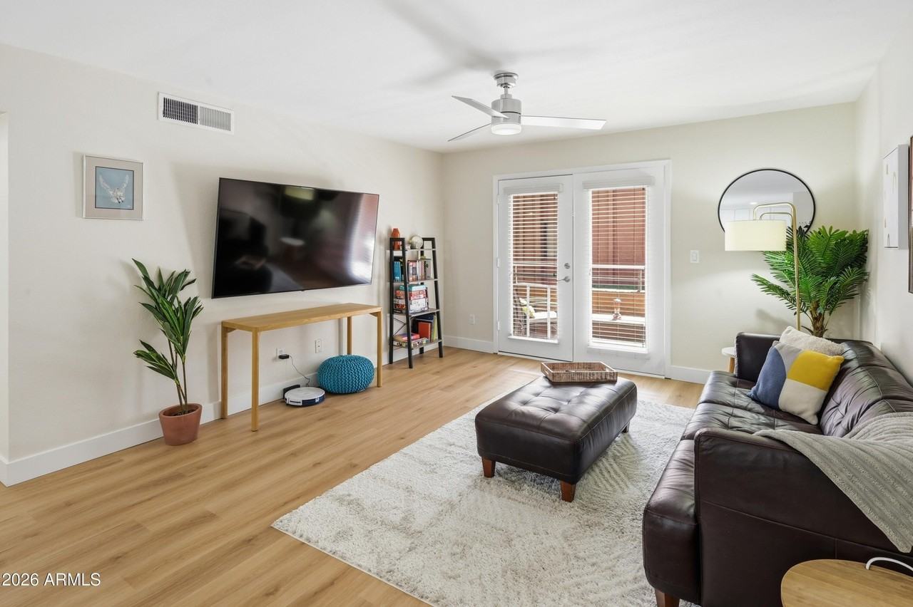 4704 E Paradise Village Pkwy N Apt 228 - Photo 2 of 33