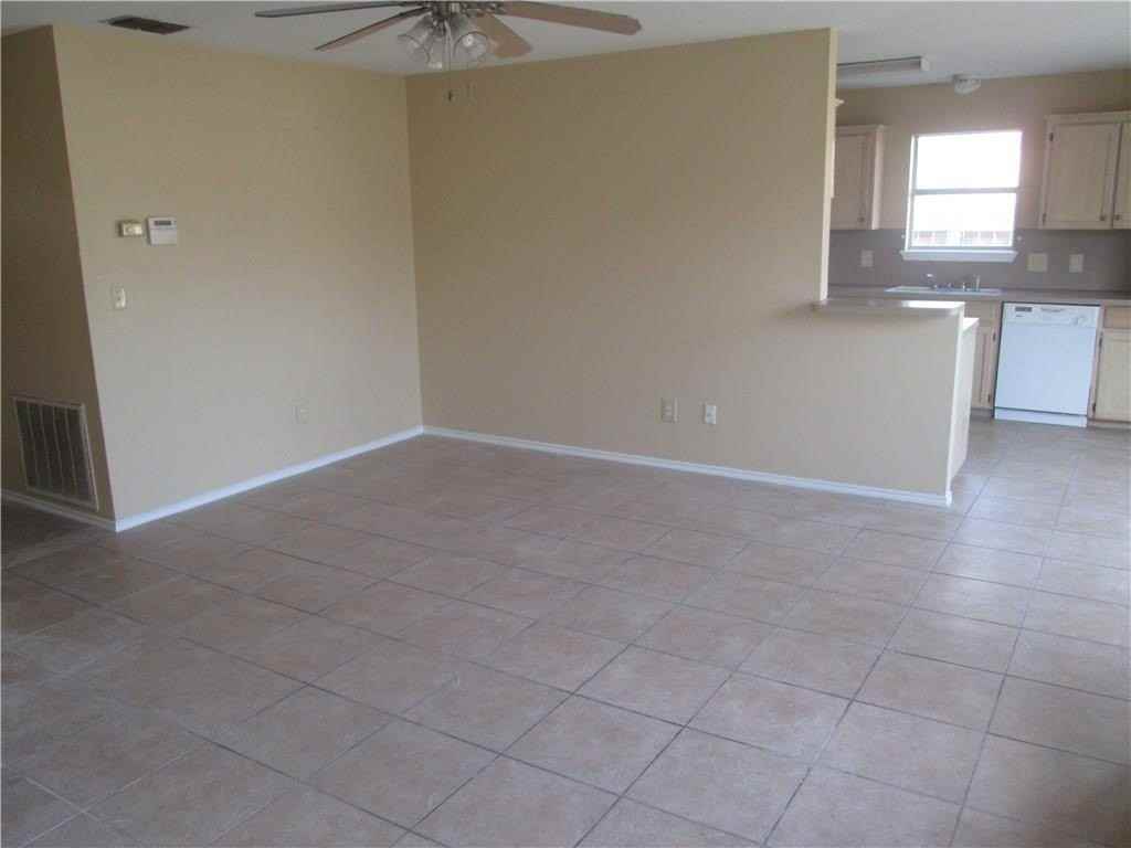 7726 Wolf Dr - Photo 2 of 14