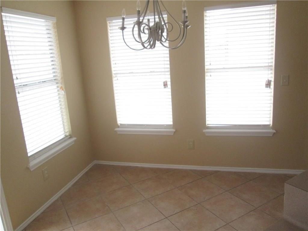 7726 Wolf Dr - Photo 6 of 14