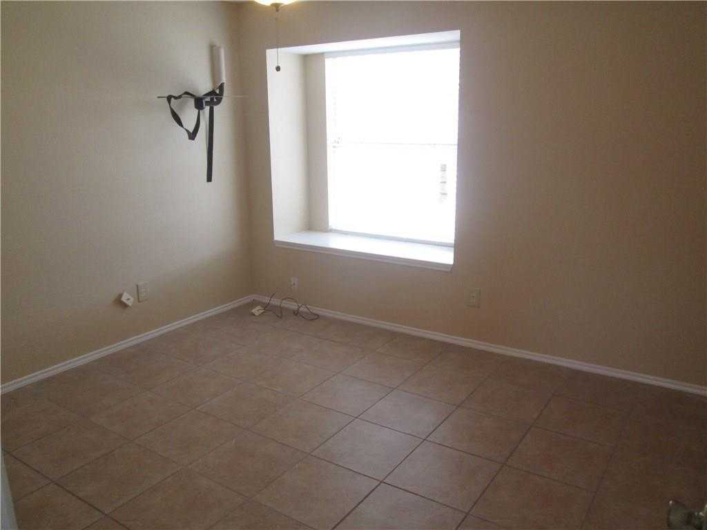 7726 Wolf Dr - Photo 7 of 14