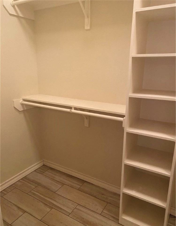 919 Moore Ave - Photo 7 of 8