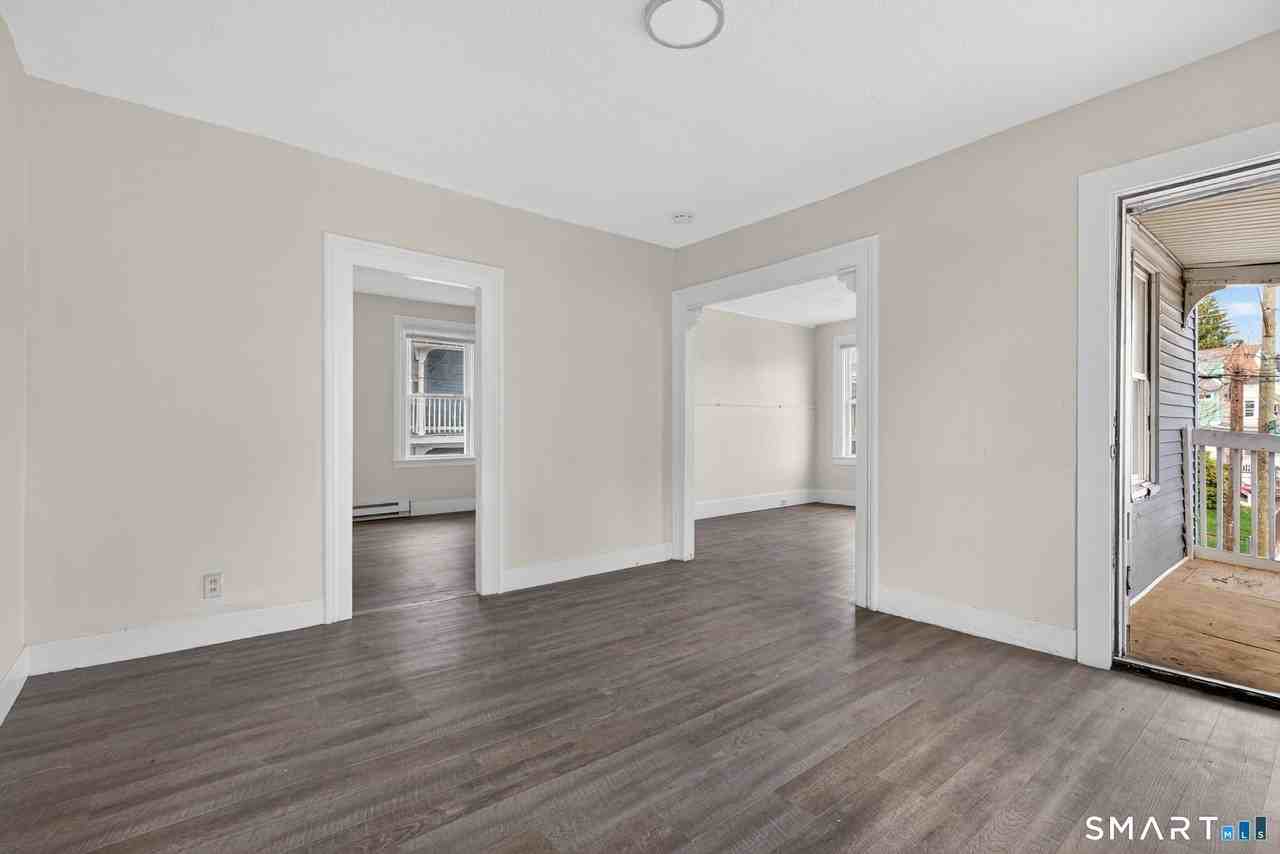 27 Beacon St #3 - Photo 6 of 21