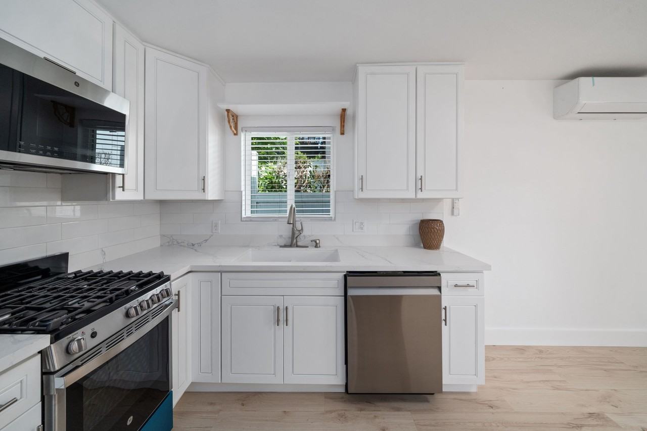 4714 Berryman Ave #1 - Photo 5 of 14