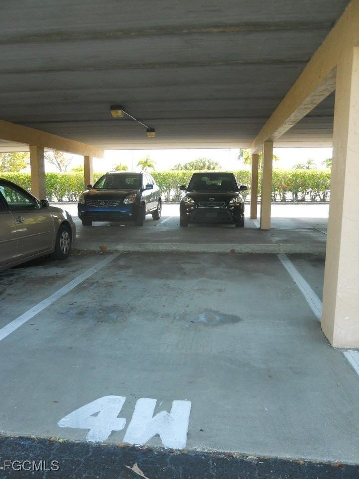 3300 N Key Dr #4W - Photo 2 of 16