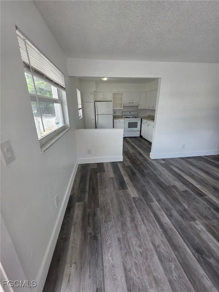 2708 Broadway #4