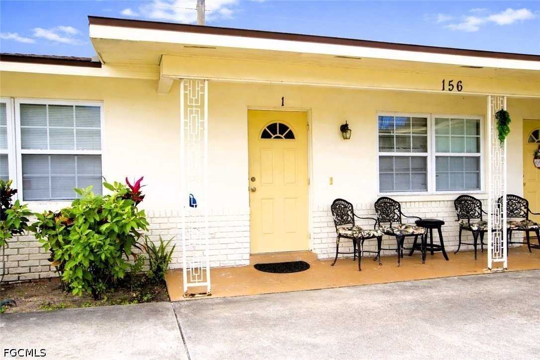 156 Sw 47th Ter Apt 1 - Photo 2 of 11