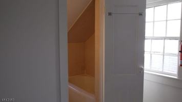 featured image of 14 Elm St