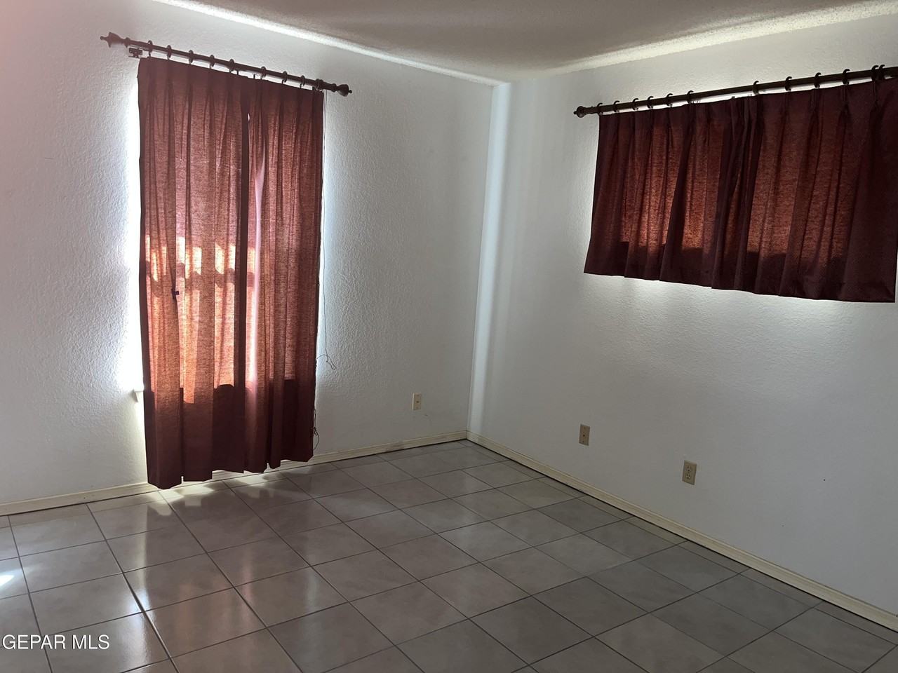 4006 Skyline Ave Unit A - Photo 7 of 13