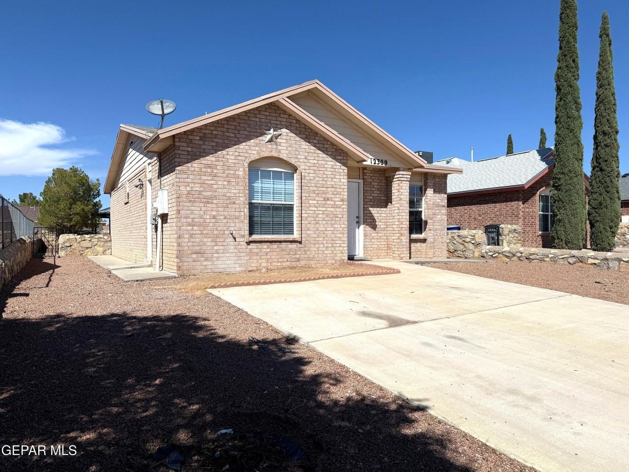 12309 Tierra Inca Dr - Photo 2 of 23