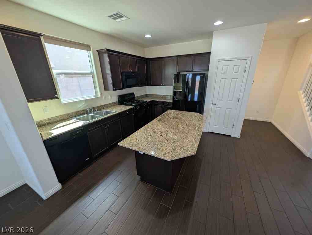 7660 Ashby Gate St - Photo 5 of 28