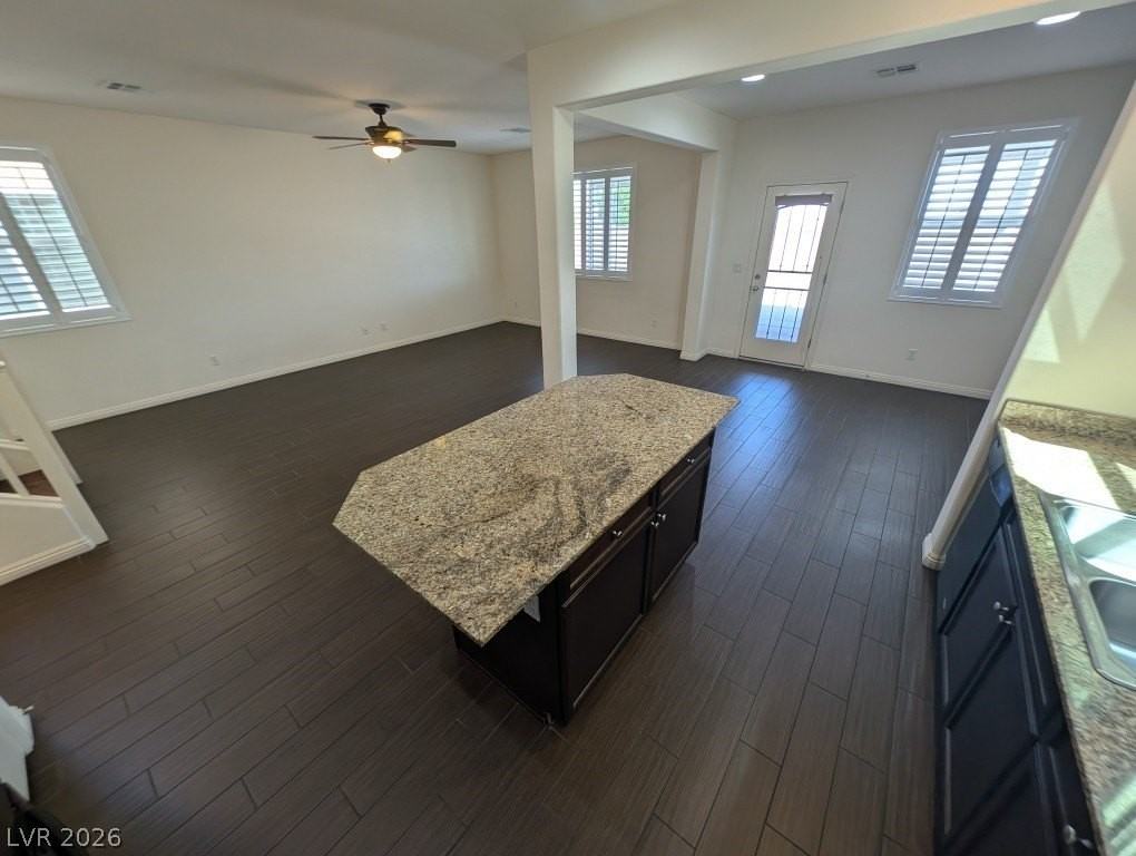 7660 Ashby Gate St - Photo 6 of 28