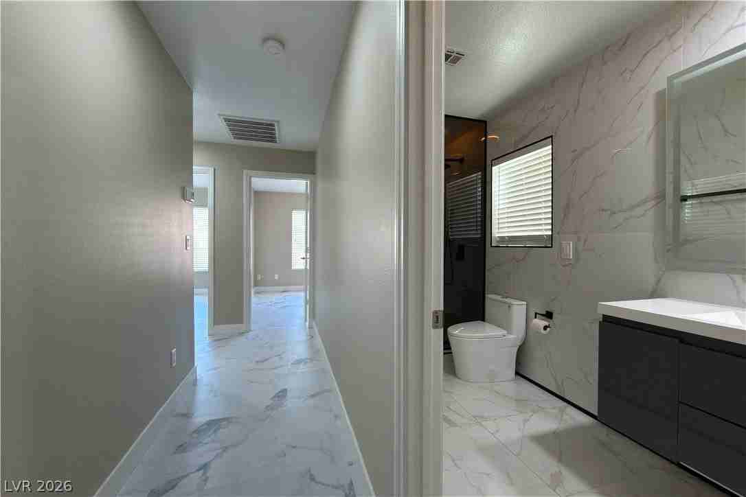 3809 Cranbrook Hill St - Photo 7 of 19