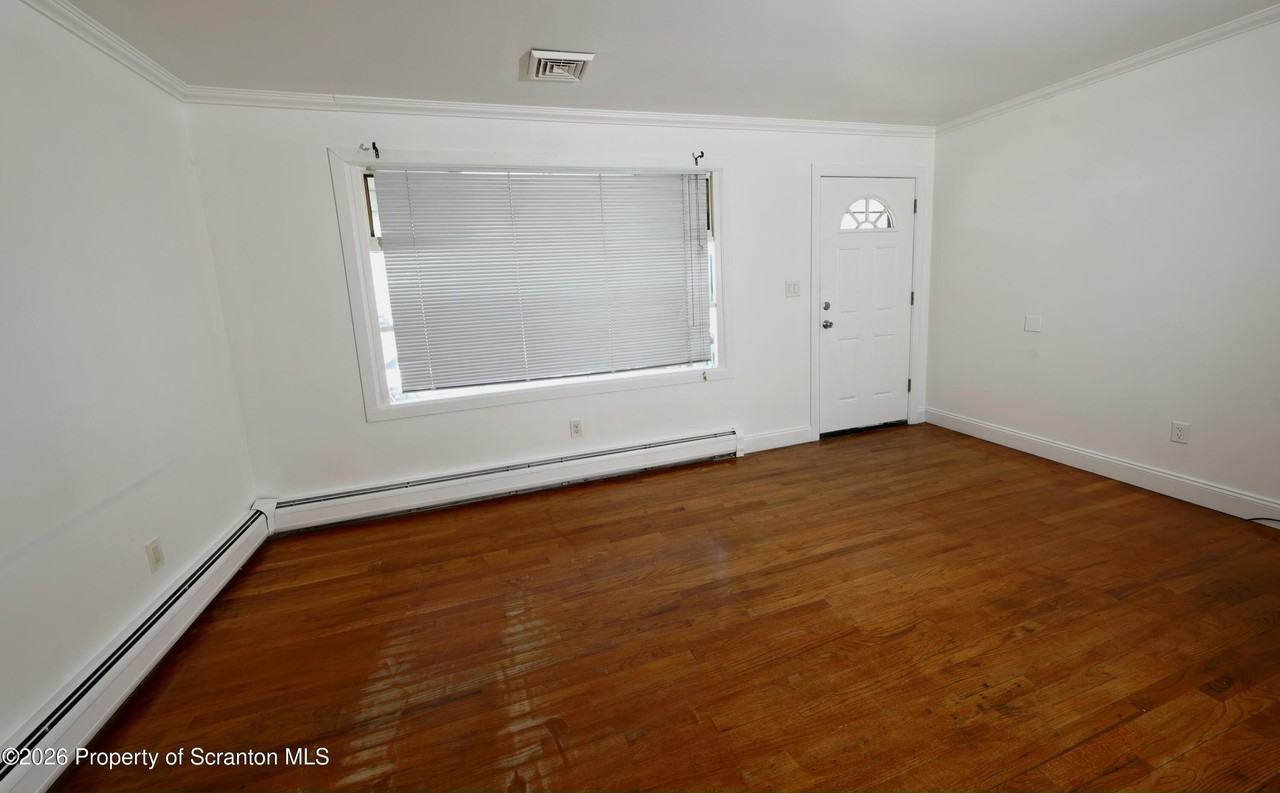 15 Frederick St - Photo 2 of 14