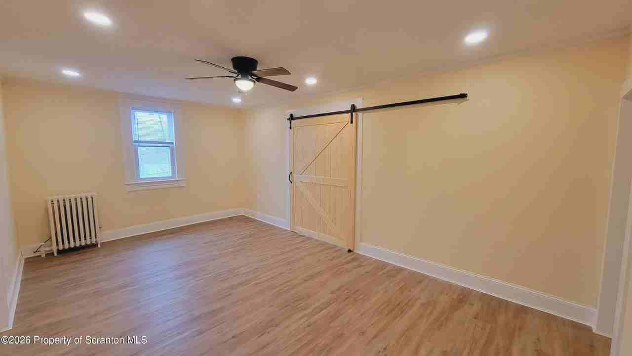 864 S Main St Unit 3 - Photo 4 of 20