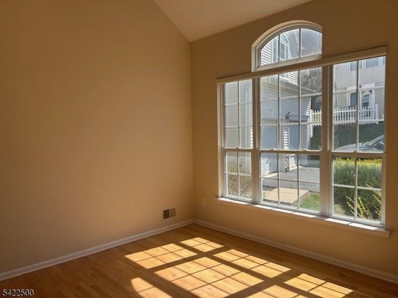 209 Winding Hill Dr - Photo 2 of 10