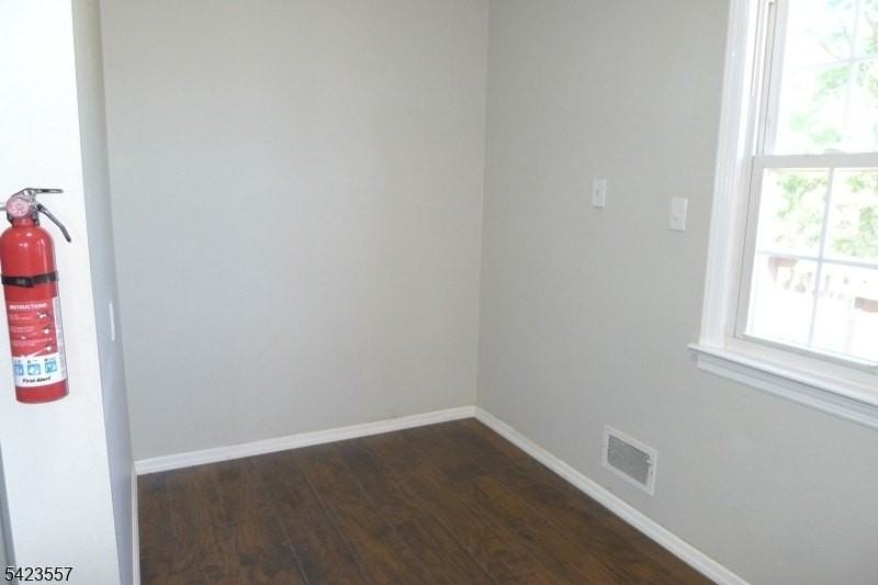 15 Dartmouth Ave #2B - Photo 7 of 12