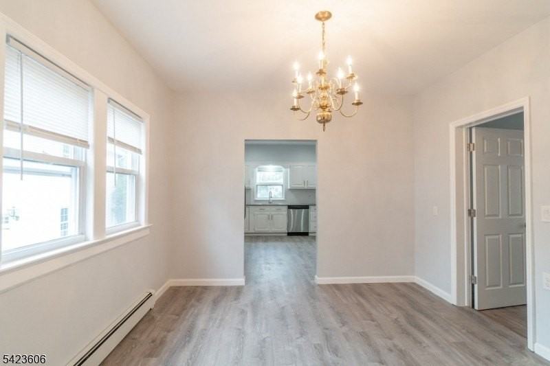 75 Park Ave - Photo 3 of 8