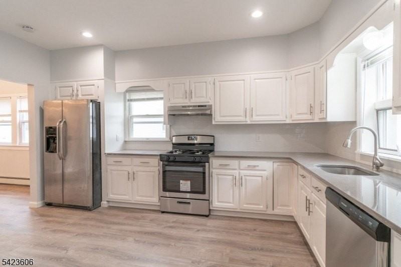 75 Park Ave - Photo 4 of 8