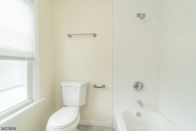 75 Park Ave - Photo 7 of 8