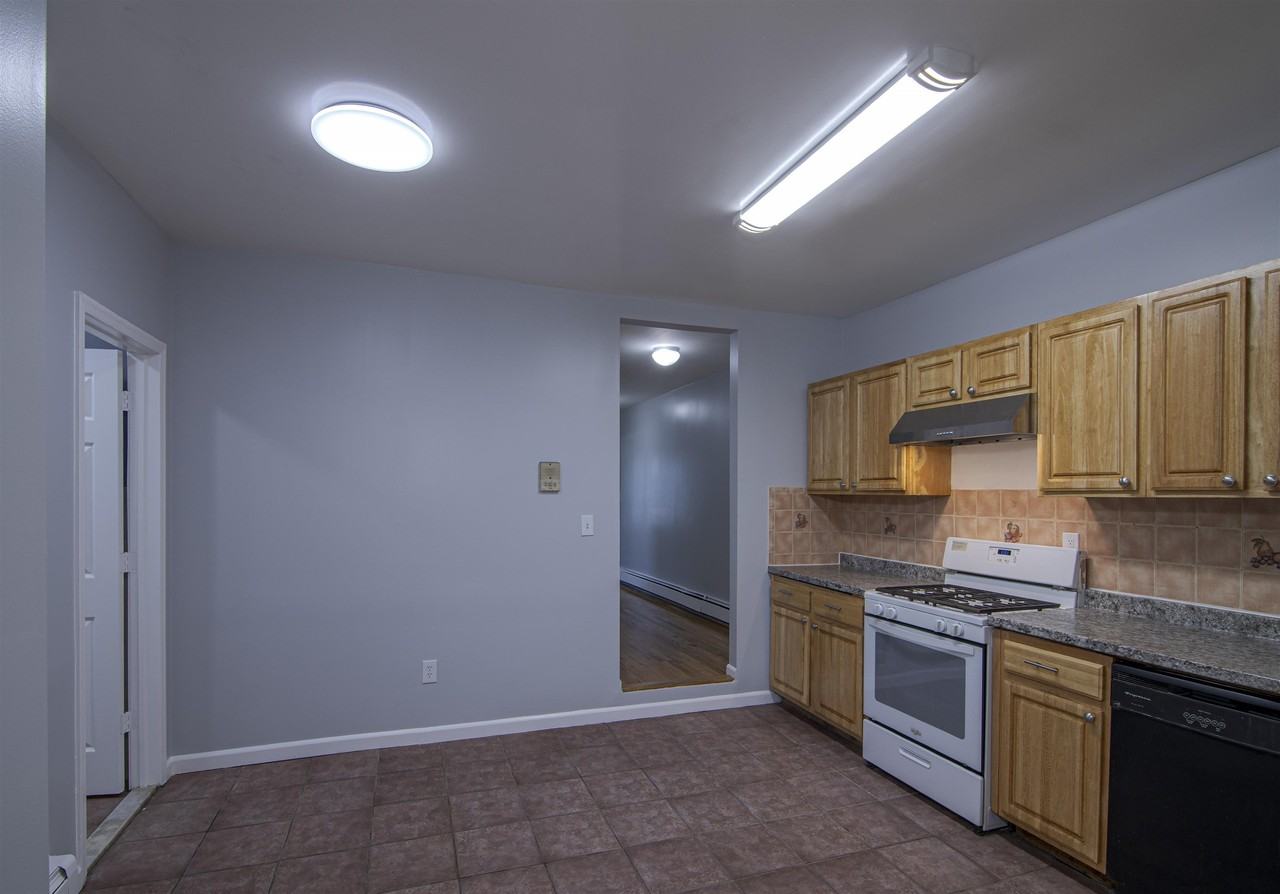 79 Columbia Ave #1 - Photo 6 of 16