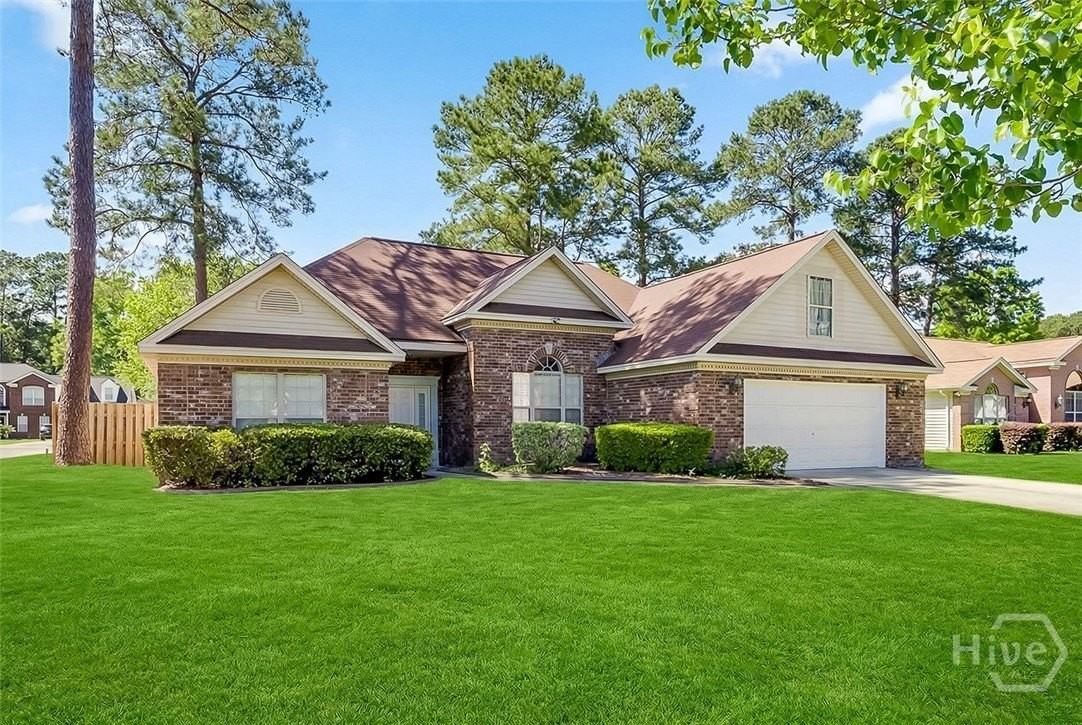 108 Village Lake Dr - Photo 2 of 39