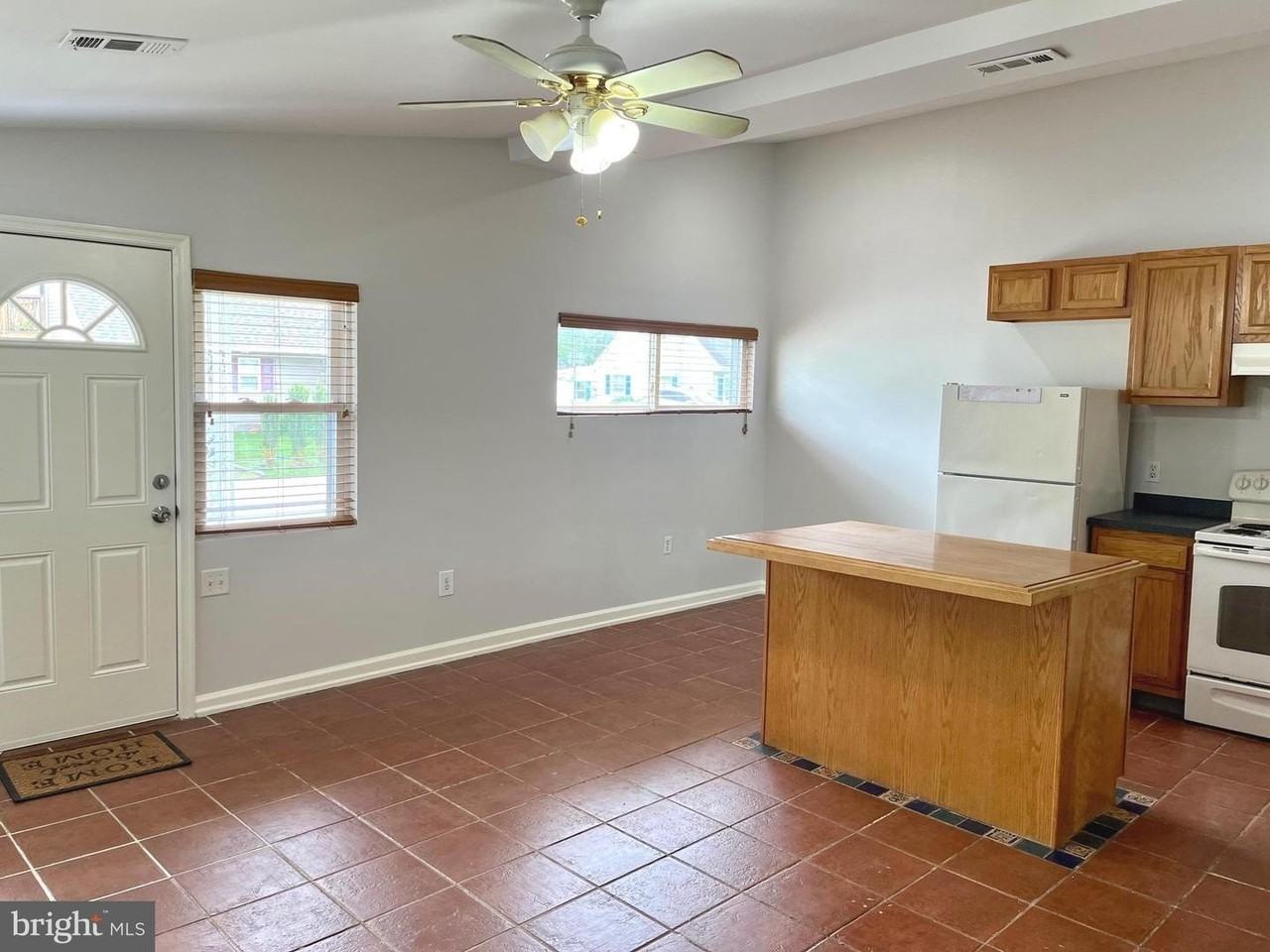 5 Warfel Dr - Photo 7 of 19