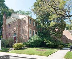 featured image of 11400 Dorchester Ln