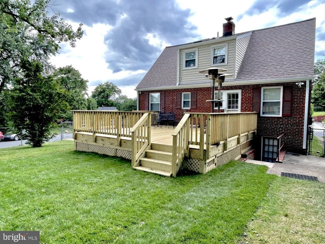 5021 24th St N - Photo 6 of 30