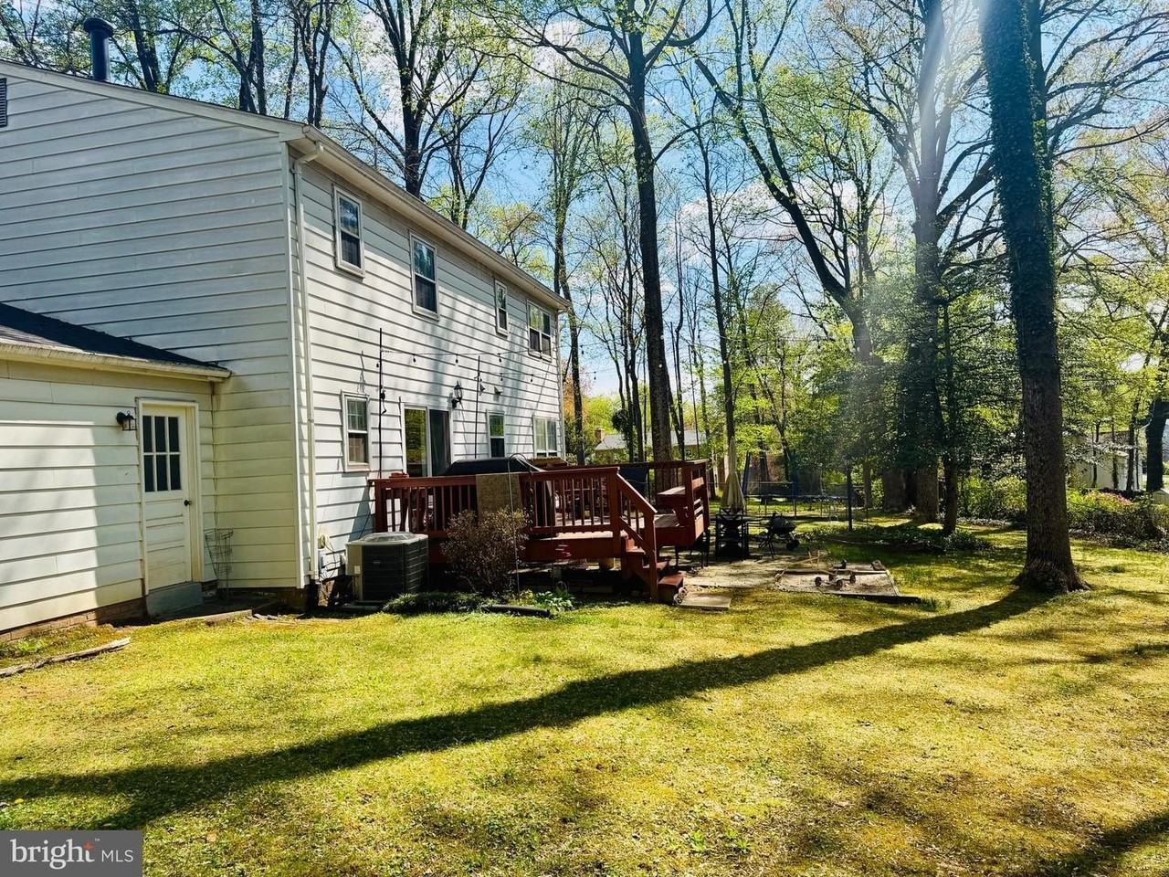 3810 Lynn Regis Ct - Photo 3 of 36